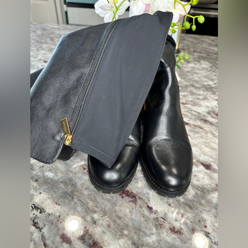 Micheal Kors knee boots - Picture 4 of 6